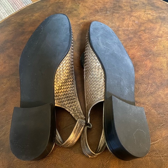 Trotters Woven Lucy Slingbacks - Picture 9 of 9